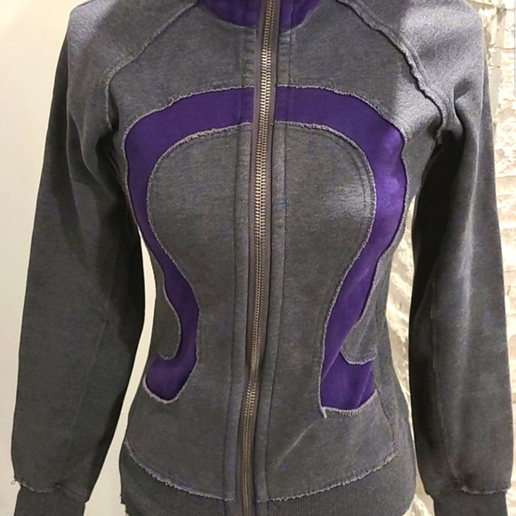 lululemon athletica Tops - Vintage (2005) Lululemon Scuba Hoody